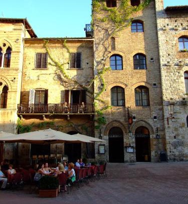 San Gimignano City Centre Hotel | Hotel La Cisterna