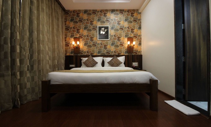 Loni Kalbhor Hotel | Hotel Majestique pune