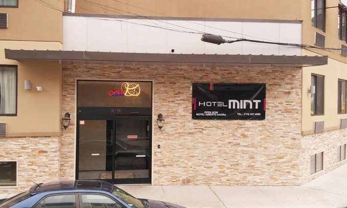 Queens Hotel | Hotel Mint JFK Airport