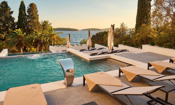 Hvar Hotel | Hotel Moeesy, Blue & Green Oasis