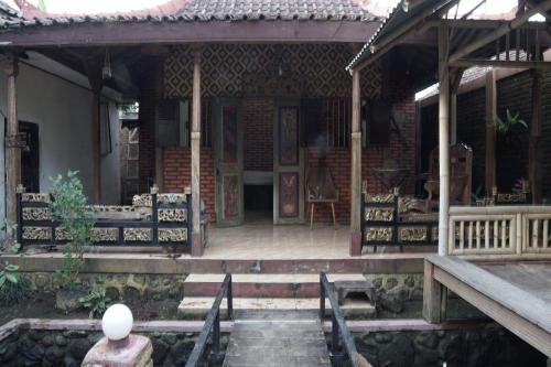 Kayangan Hotel | Hotel O Holy HomestayNearWisata Kopi Desa Tamansari