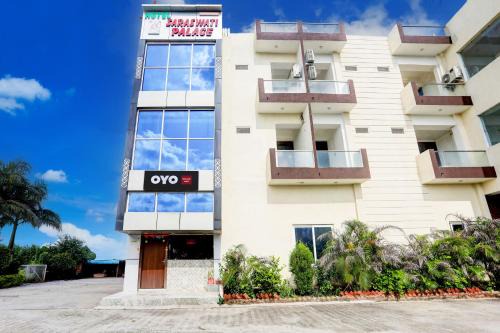 Kota Hotel | Hotel O Saraswati Resort