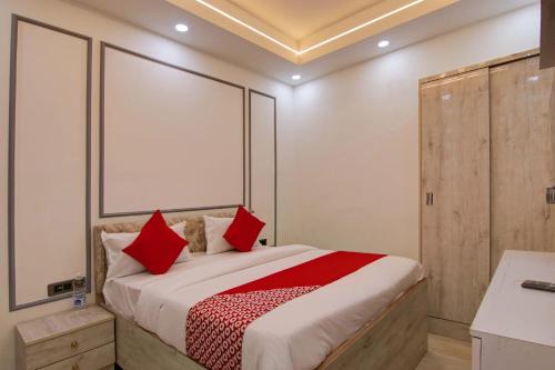 New Delhi Hotel | Hotel O Villa DEste