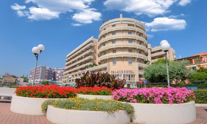 Senigallia Hotel | Hotel Palace