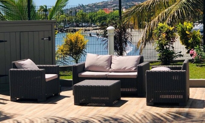 Schoelcher Hotel | Hotel Pelican