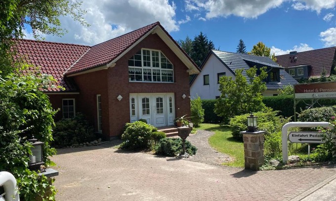 Negast Casa | Hotel Pension Brilke Negast