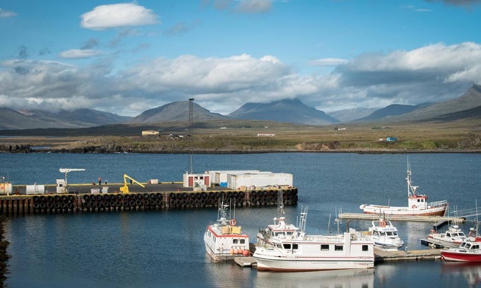 Breiddalsvik Hotel | Hotel Post