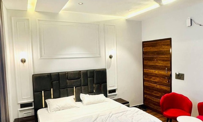 Samana Hotel | Hotel Primrose - Patiala