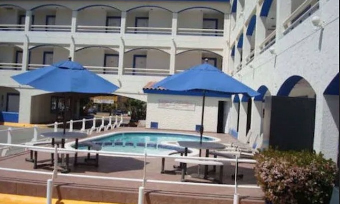 Machado Norte Hotel | Hotel Pueblito Inn