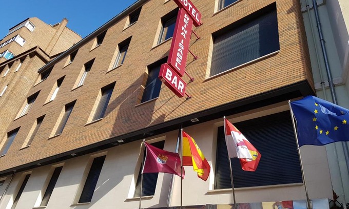 Medina del Campo Hotel | Hotel Reina Isabel