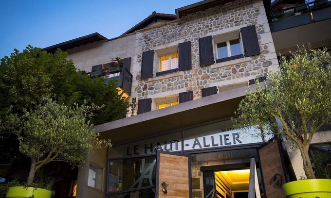 Alleyras Hotel | Hotel Restaurant Du Haut-Allier