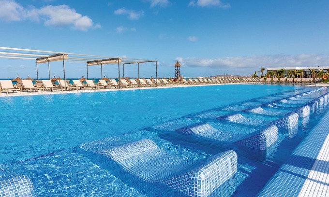 Rabil Complejo | Hotel Riu Palace Boavista - All Inclusive