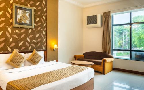 Jalgaon Hotel | Hotel Royal Palace Jalgaon