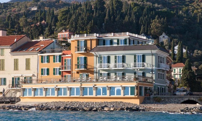 Alassio Hotel | Hotel Savoia