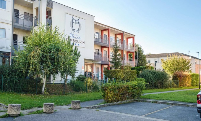 Vitry-le-Francois Hotel | Hotel Tambourin