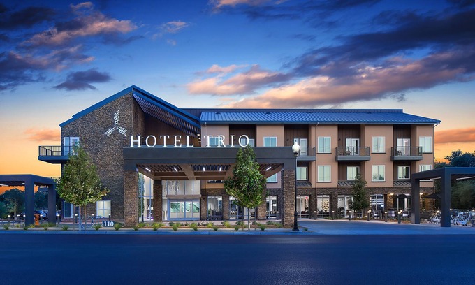 Healdsburg Hotel | Hotel Trio Healdsburg