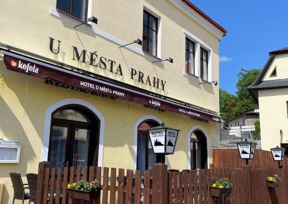 Nachod Hotel | Hotel U města Prahy Náchod