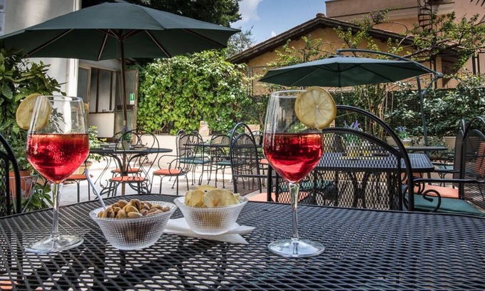 Rione XVIII Castro Pretorio Hotel | Hotel Villa delle Rose