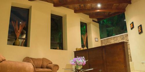 Quetzaltenango Hotel | Hotel y Bungalows Santa Ana