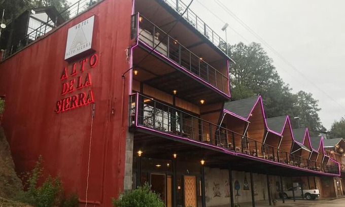 San Jose del Pacifico Hotel | Hotel y Cabañas Alto de la Sierra