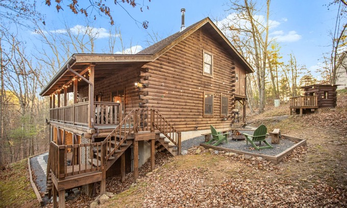 Mount Jackson Cabina | HotTub, Gym, Theater, PetFriendly, 8min to slopes!