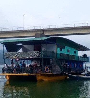 Gerik Alquiler De Eote | House boat