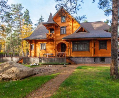 Plavniekkalns Villa | House Carnikava