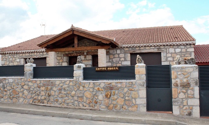 Campo de San Pedro Cabaña | Casa (alquiler íntegro) Entre Hoces para 10-12 personas