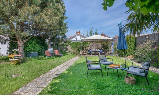 La Bernerie-en-Retz Casa | Casa + jardín a 200 metros del mar en La Bernerie