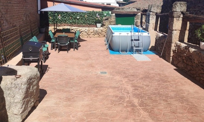 San Bartolome de Béjar Casa | Casa en la España despoblada. Desconecta. Senderismo, bicicleta, esquí.