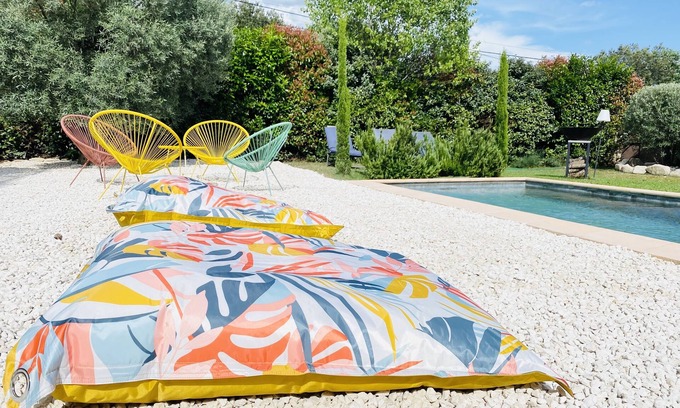 Saint-Saturnin-les-Apt Casa | Casa en la Provenza con piscina y gimnasio
