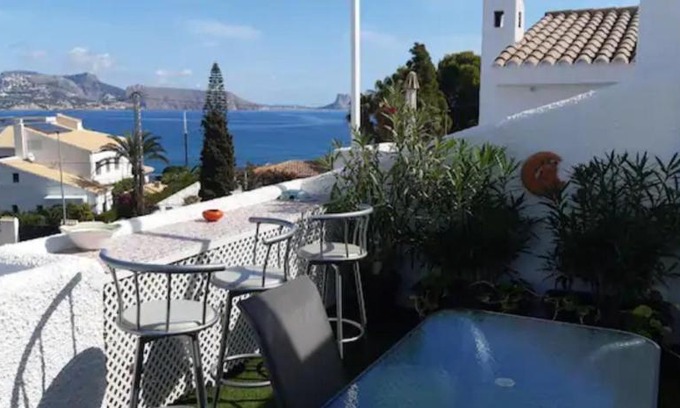 El Albir Casa | House in the center of albir, 2 min walk from the beach