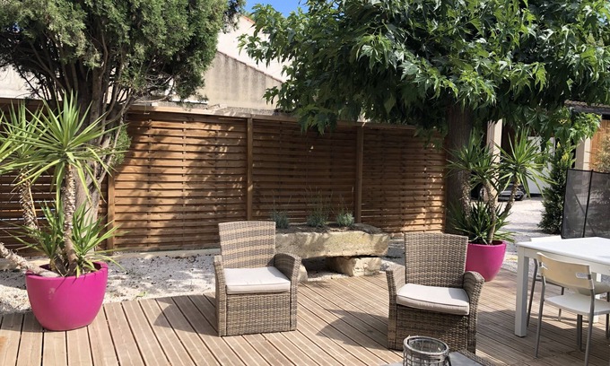 Eyragues Casa | House in the heart of the village