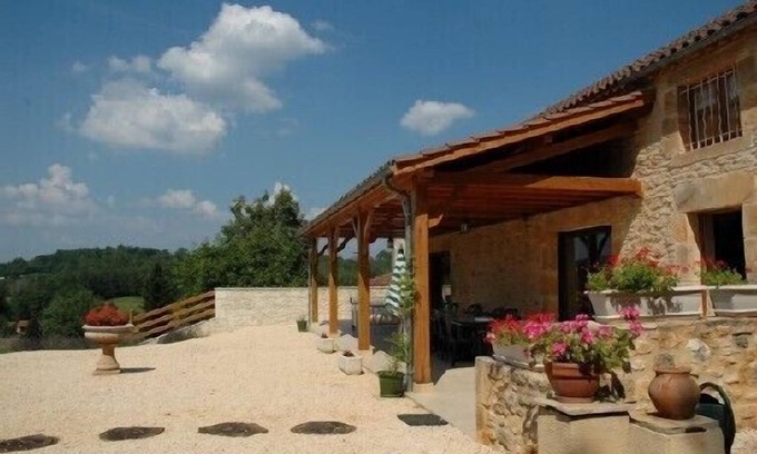 Villefranche-du-Perigord Cabaña | carpintero de la casa: con encanto, con una decoración refinada en el Périgord