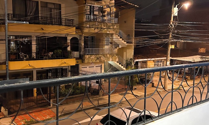 Guayabal Casa | Casa con 4 habitaciones cerca al Poblado en Medellín.