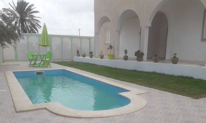 Houmt Souk Casa | Casa con piscina en el zoco de Djerba Houmt