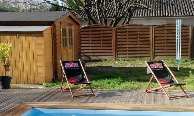 Ambares-et-Lagrave Casa | Casa con piscina cerca de Burdeos