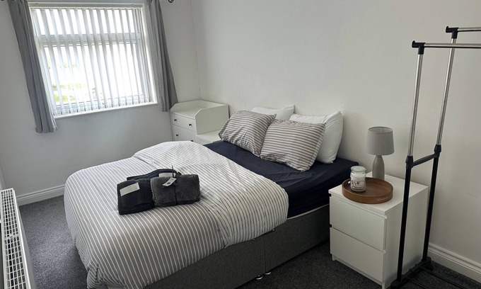 Billingham Casa | HouseSleeps6-FreeParking-Wifi-Contractors-Garden