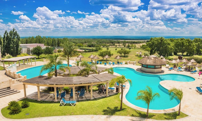 Merlo Complejo | Howard Johnson Hotel & Convention Center by Wyndham, Merlo