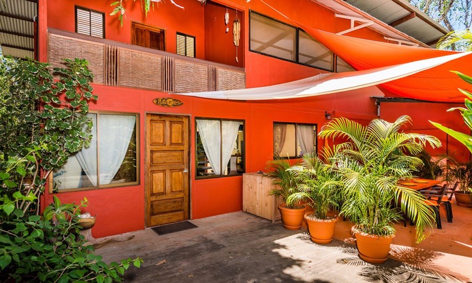 Palm Beach Estates Casa | Zulu Surf Shack - Artistic Surfers Beach House, incluyendo bicicletas de playa
