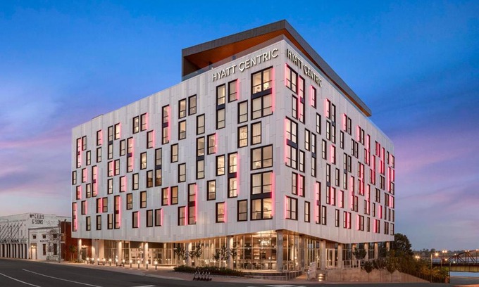 Downtown Memphis Hotel | Hyatt Centric Beale Street Memphis
