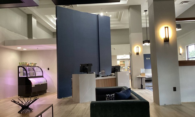 East Point Hotel | Hyatt Place Atlanta Airport-North