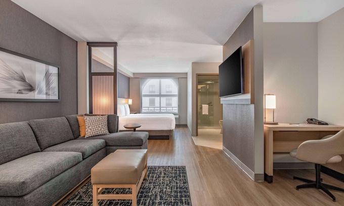 Downtown Riverside Hotel | Hyatt Place Riverside Downtown