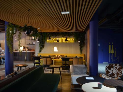 Dreux Hotel | ibis Styles Dreux Centre Gare