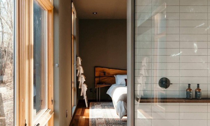 South Bloomingville Casa | Idyll Reserve 2 | The Main House - hot tub, fireplace, huge covered porch, sleeps 8