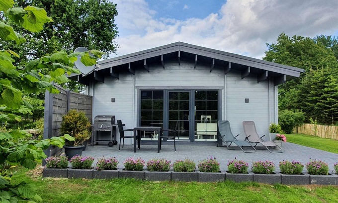 Martensrade Casa | Idyllisches Blockbohlenhaus mit eigenem Garten und Sauna zum Wohlfühlen
