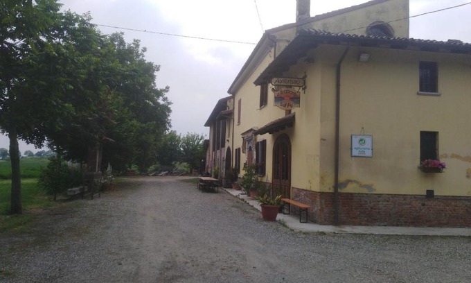 Calendasco Casa | IL TRAMONTO SUL PO