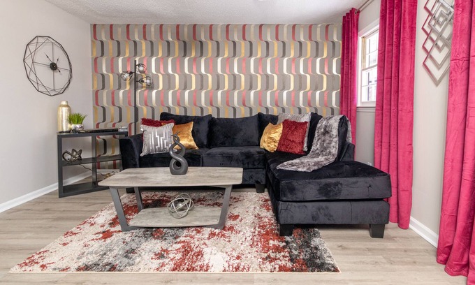 Graham Apartamento | Impeccable 2BR Apartment Upstairs Fast WiFi