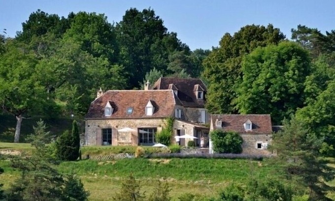 Thenon Casa | En el corazón del Périgord Noir, una antigua granja del siglo XVIII con total independencia.