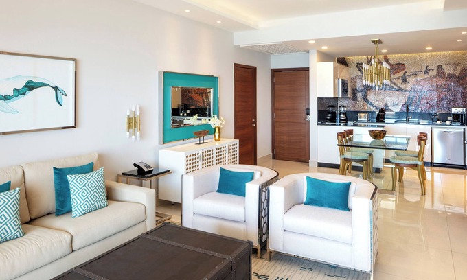 El Tezal Hotel | Incredible 2-bedroom. Inspiring location indoors and out. Garza Blanca Cabo.